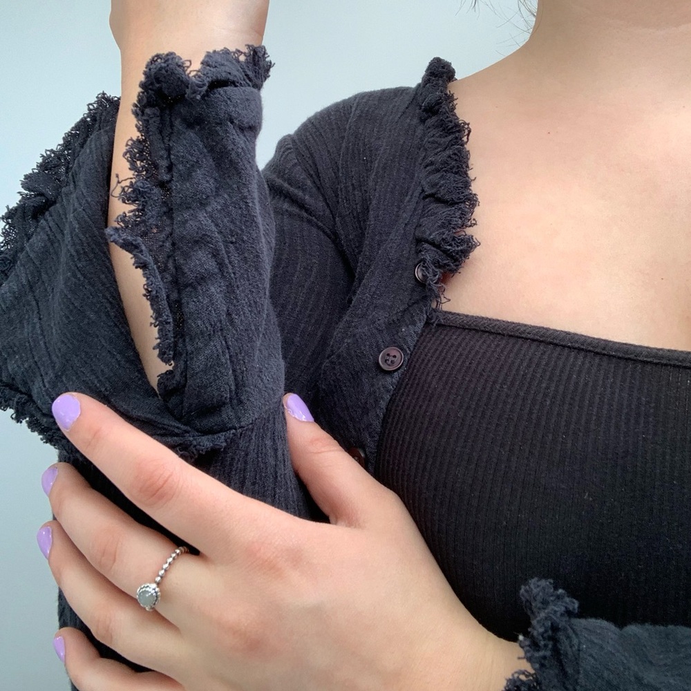 (SOLD) Y2K cardigan - Picture 2 of 3